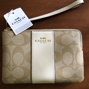 NWT Coach wristlet
